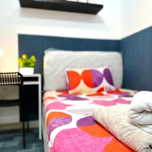 Deluxe Couple Partition In Tecom Near Metro Homestay