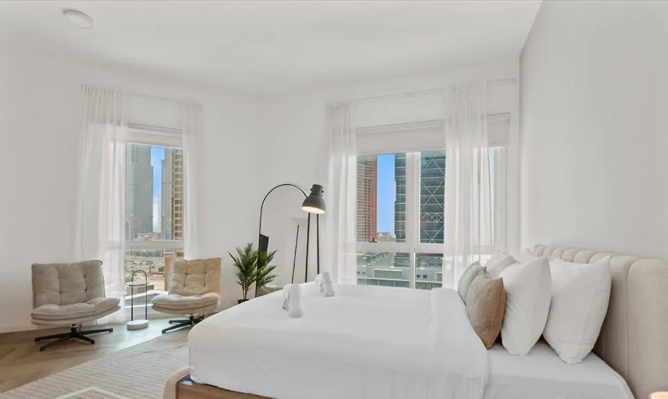 Spacious Refurbished Studio Steps Away From Metro Dubai United Arab Emirates